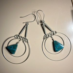 Vintage wire and stone earrings